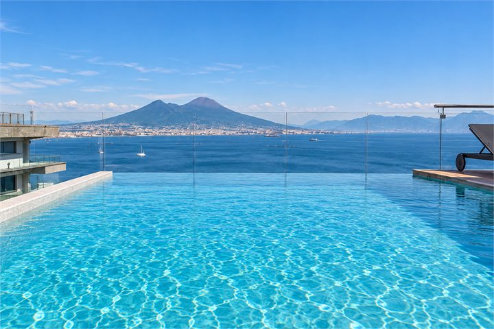 Infinity Pool realizzata da A.R. Piscine — 5